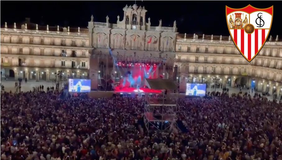 El Twitter Del Sevilla F Tbol Club Destaca El Himno Del Club En La Plaza Mayor De Salamanca